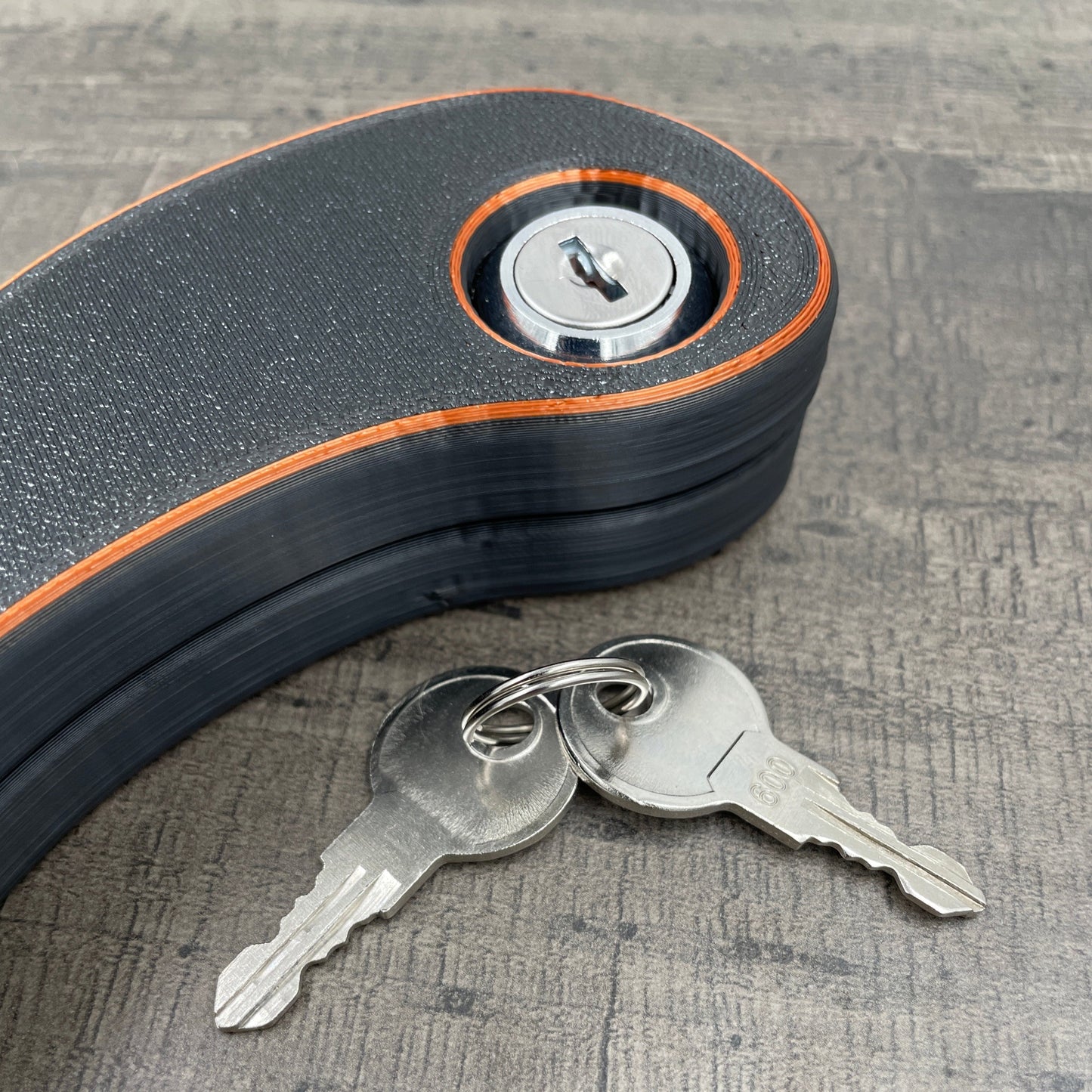 Lockable humbler