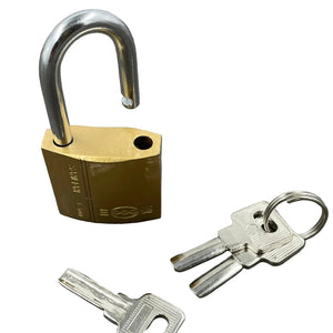 Een koperen hangslot