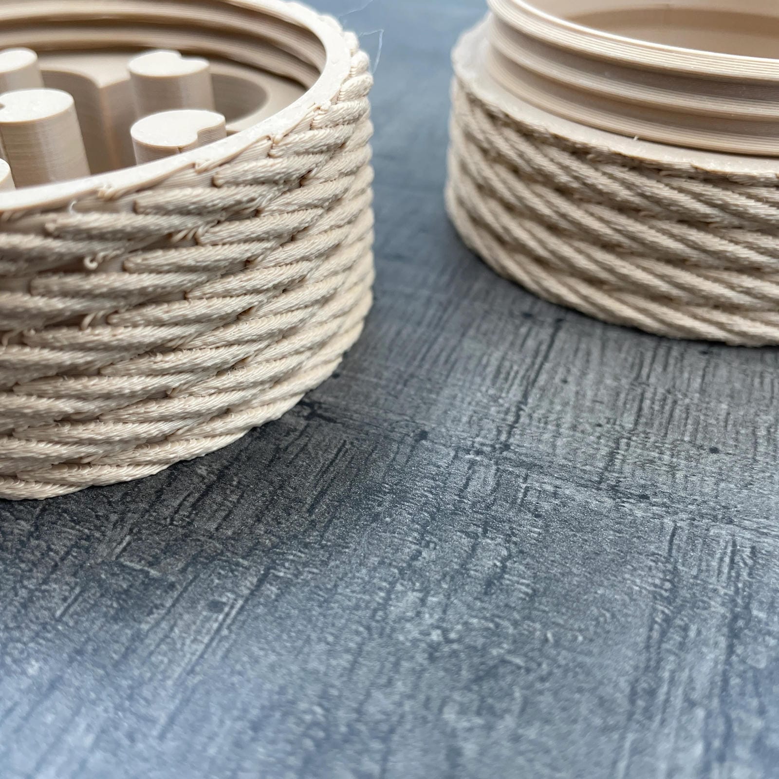 Een doosje voor zes shibari rope spikes van 3DSM